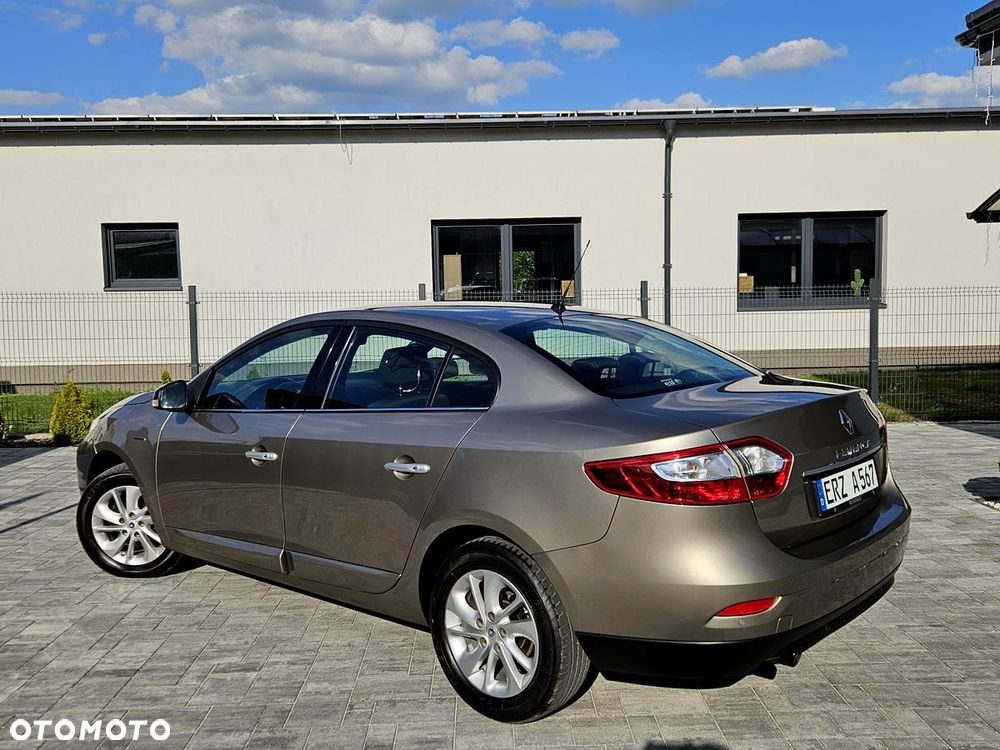 Renault Fluence 1.6 16V Limited - 8