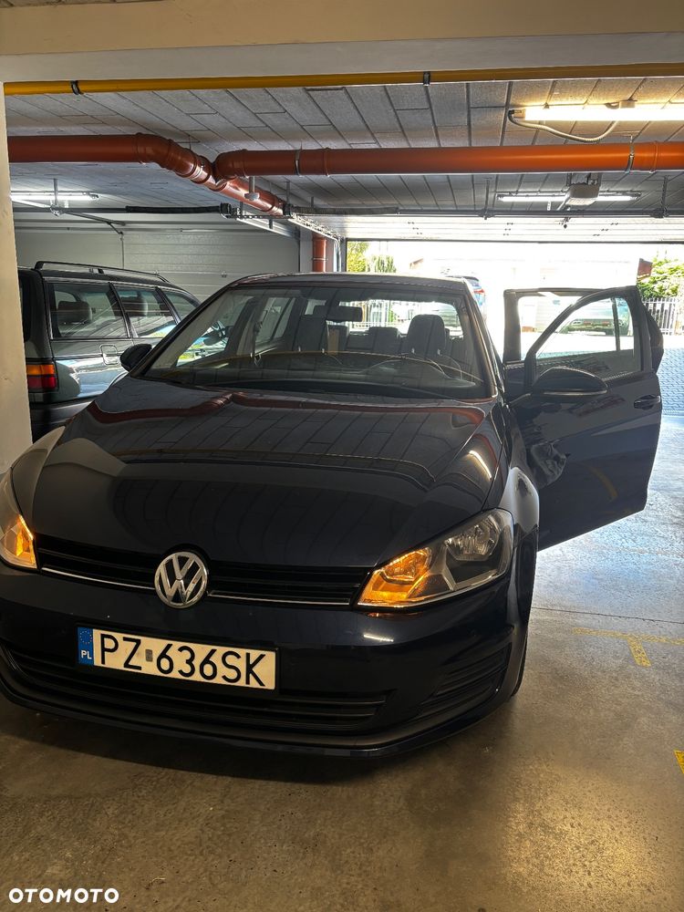 Volkswagen Golf VI 1.2 TSI BlueMot Comfortline - 4