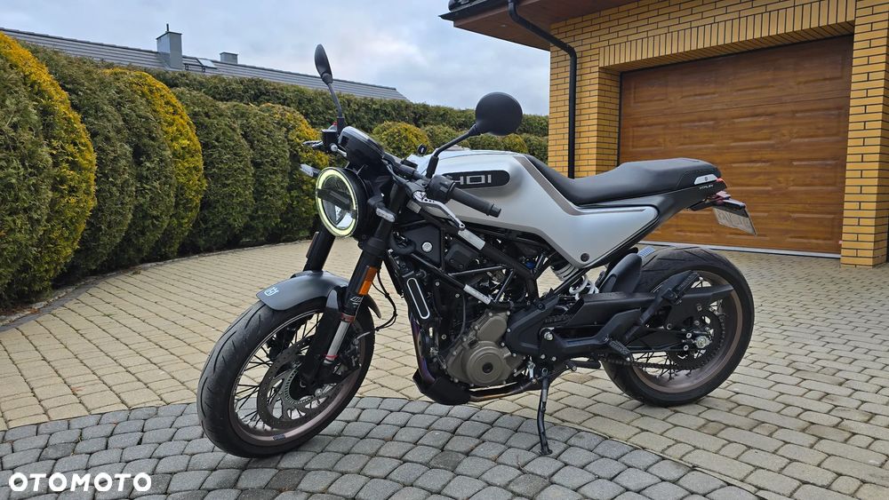 Husqvarna Vitpilen - 10