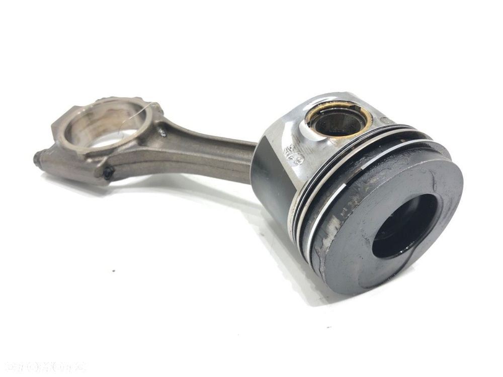 TŁOK Z KORBOWODEM  SKODA OCTAVIA II (1Z3) 2004 - 2013 1.9 TDI 77 kW [105 KM] olej napędowy 2004 - - 1