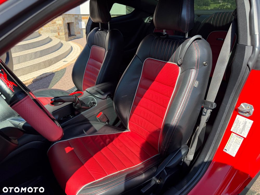 Ford Mustang 3.7 V6 Premium - 10