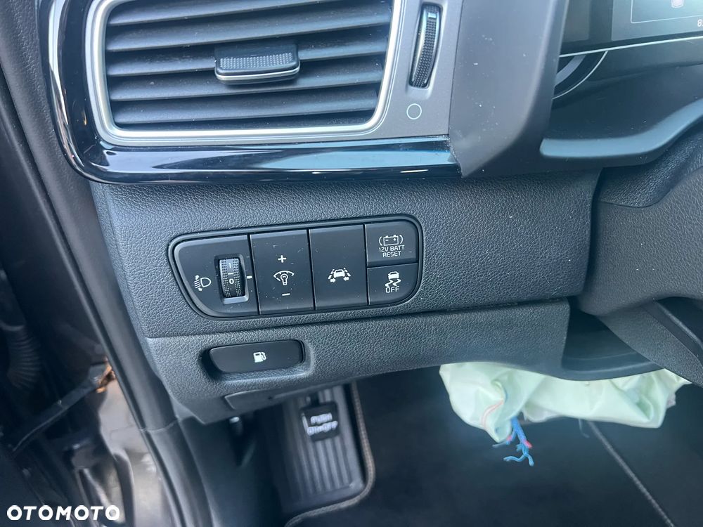 Kia Niro 1.6 GDI 2WD Vision - 11