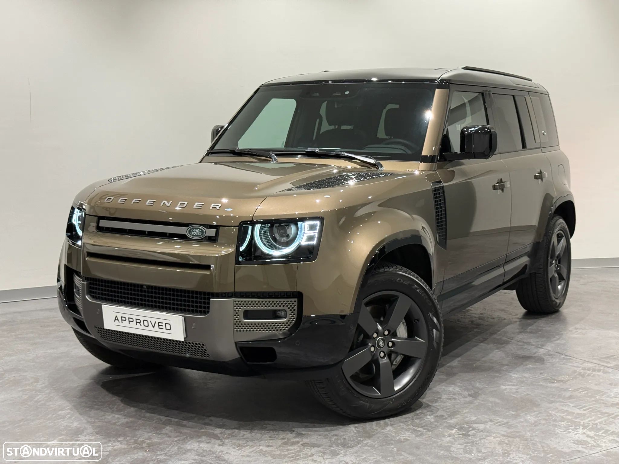 Land Rover Defender 2.0 P400e 110 AWD X-Dynamic SE - 1