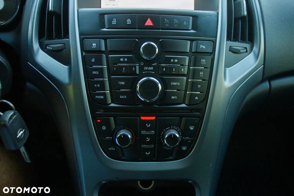 Opel Astra 1.4 Innovation - 20