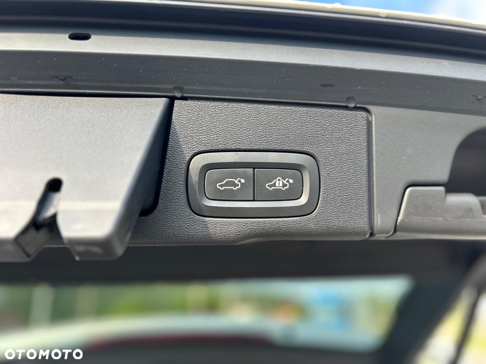 Volvo XC 60 T5 AWD Drive-E Momentum - 12