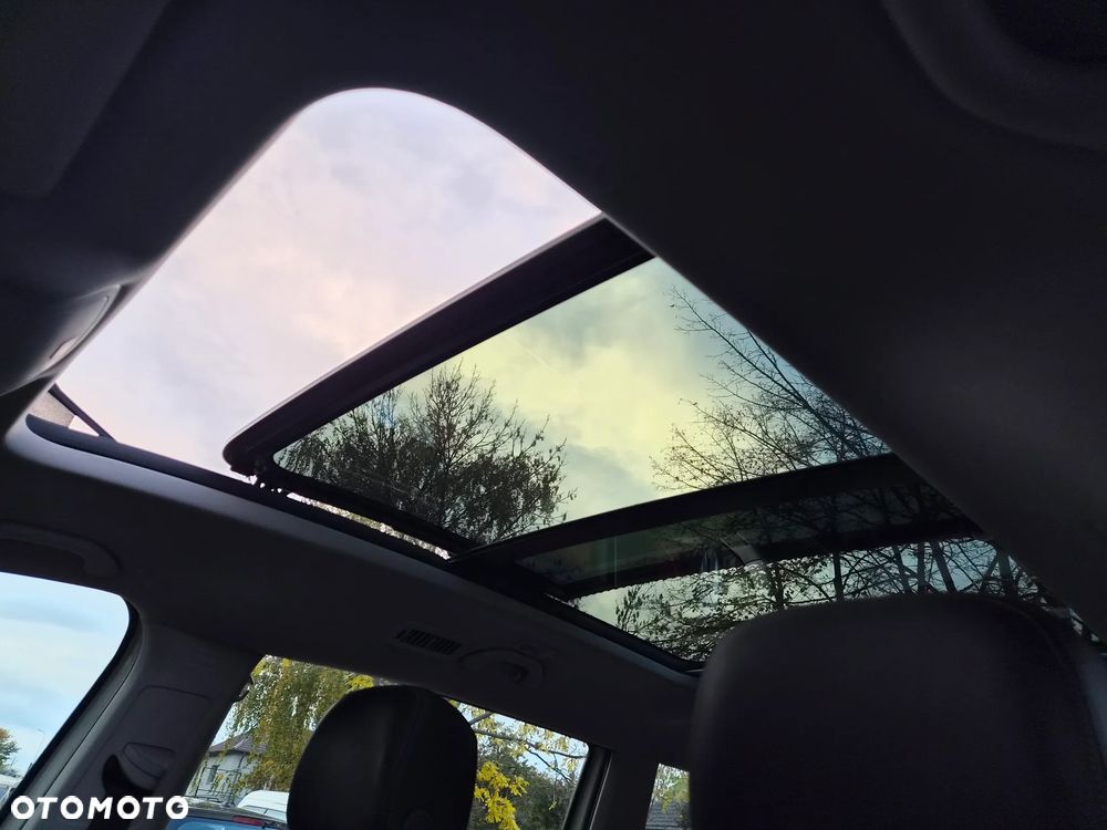 Volkswagen Sharan 2.0 TDI Highline - 17