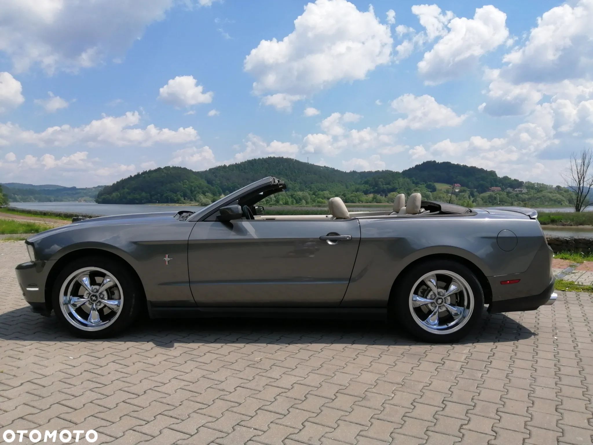 Ford Mustang 3.7 V6 - 1