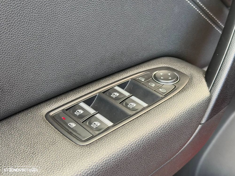 Renault Captur 1.0 TCe Techno - 18