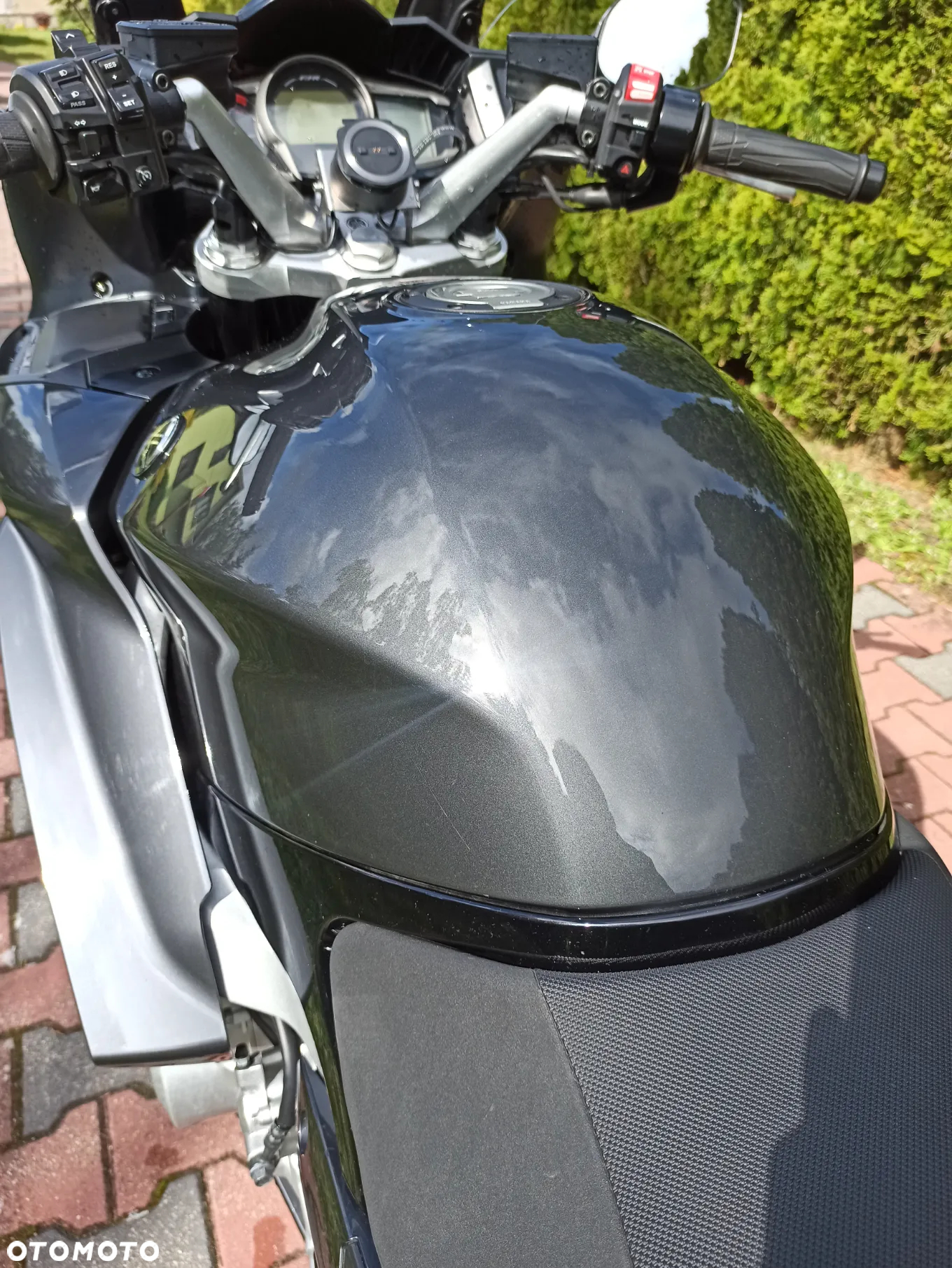 Yamaha FJR - 9