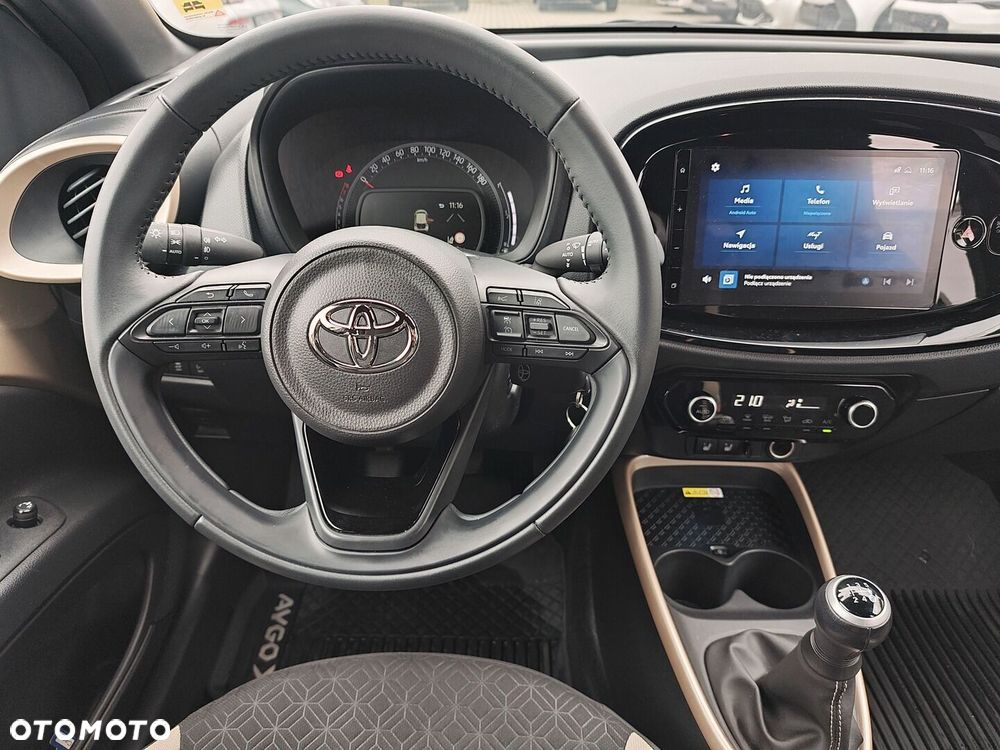 Toyota Aygo X - 12