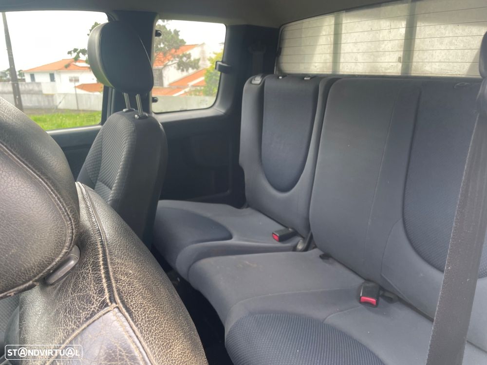 Toyota Hilux 2.5 D-4D 4WD CE CM+AC - 7