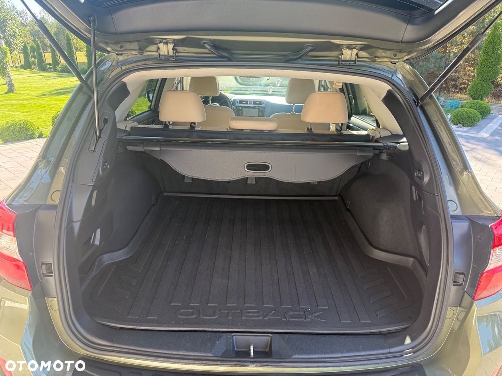 Subaru Outback 2.5i Exclusive - 28
