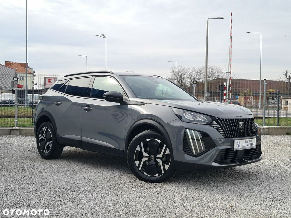 Peugeot 2008 PureTech 100 Allure S&S BVM6 - 4