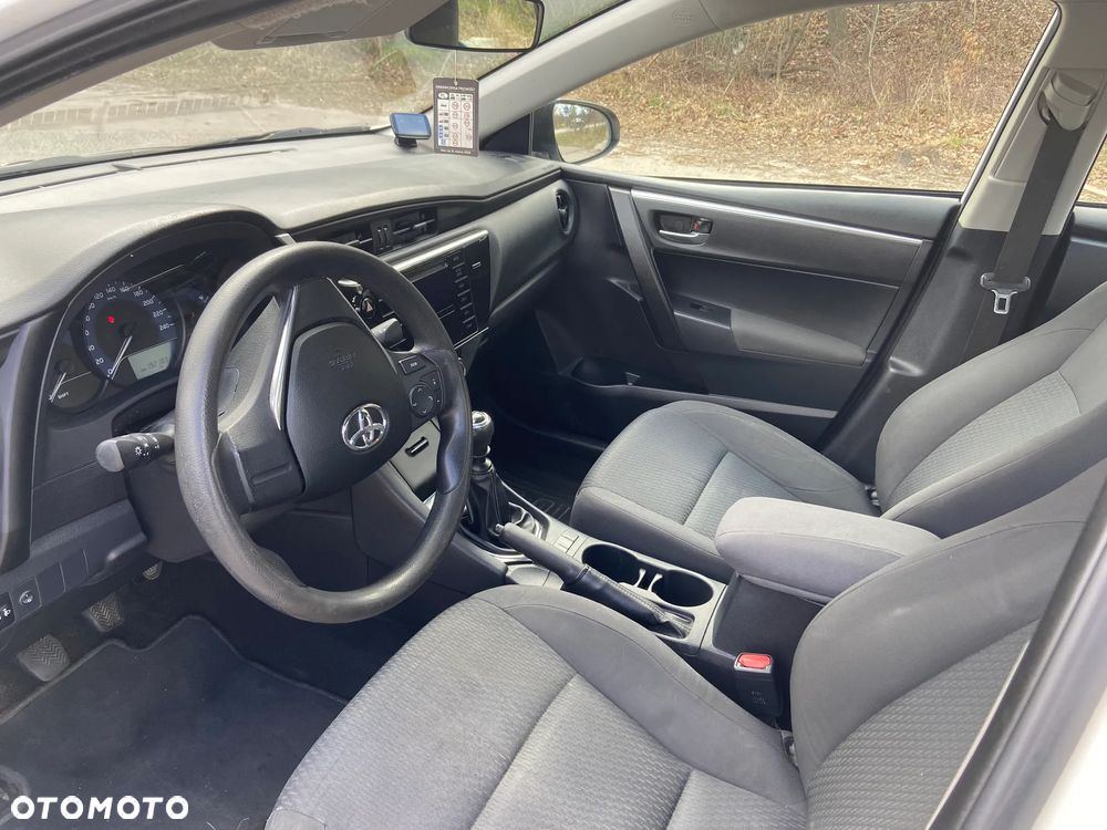 Toyota Corolla 1.6 Active - 10