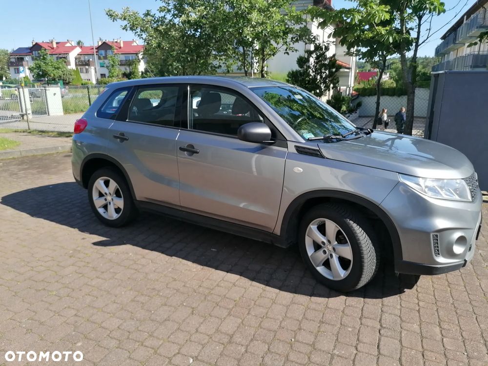 Suzuki Vitara 1.6 Comfort 4WD - 9