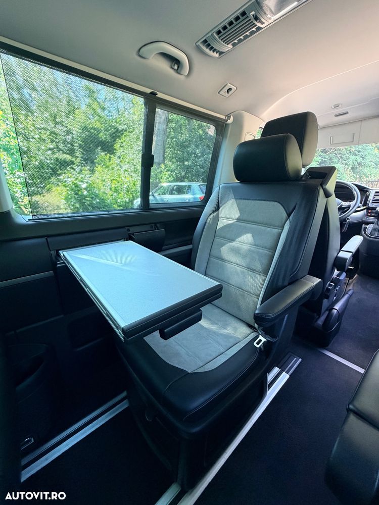 Volkswagen Multivan - 12