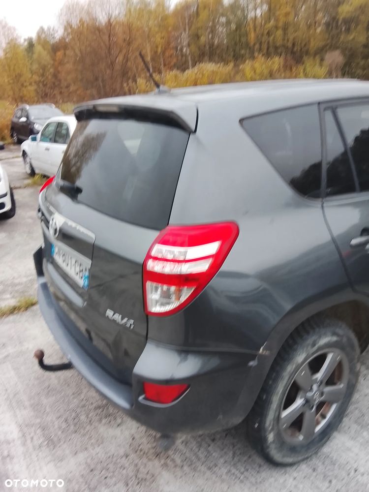 Toyota RAV4 - 19