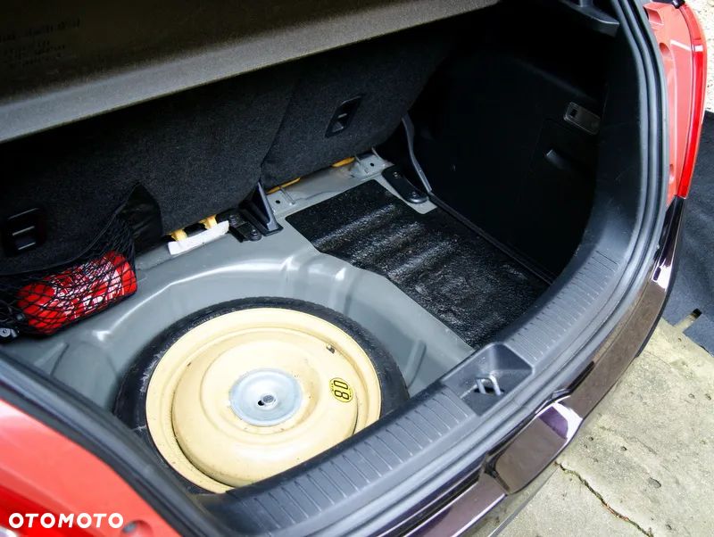 Mazda 2 1.3 Exclusive+ - 33