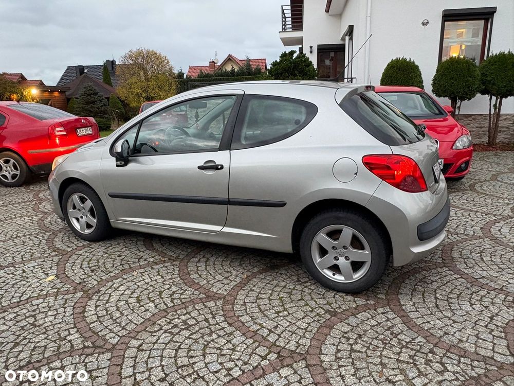 Peugeot 207 1.4 Trendy - 6