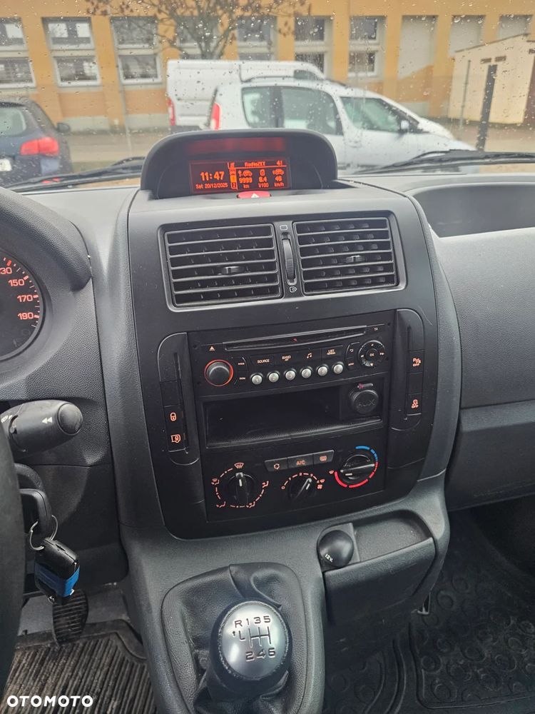 Peugeot Expert - 9