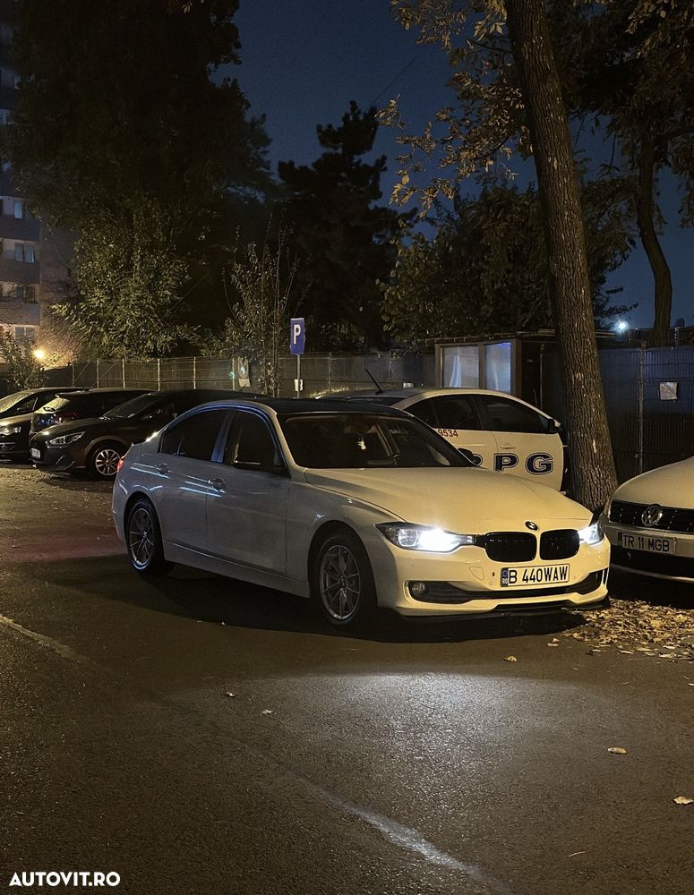 BMW Seria 3 320d EfficientDynamics Edition - 6