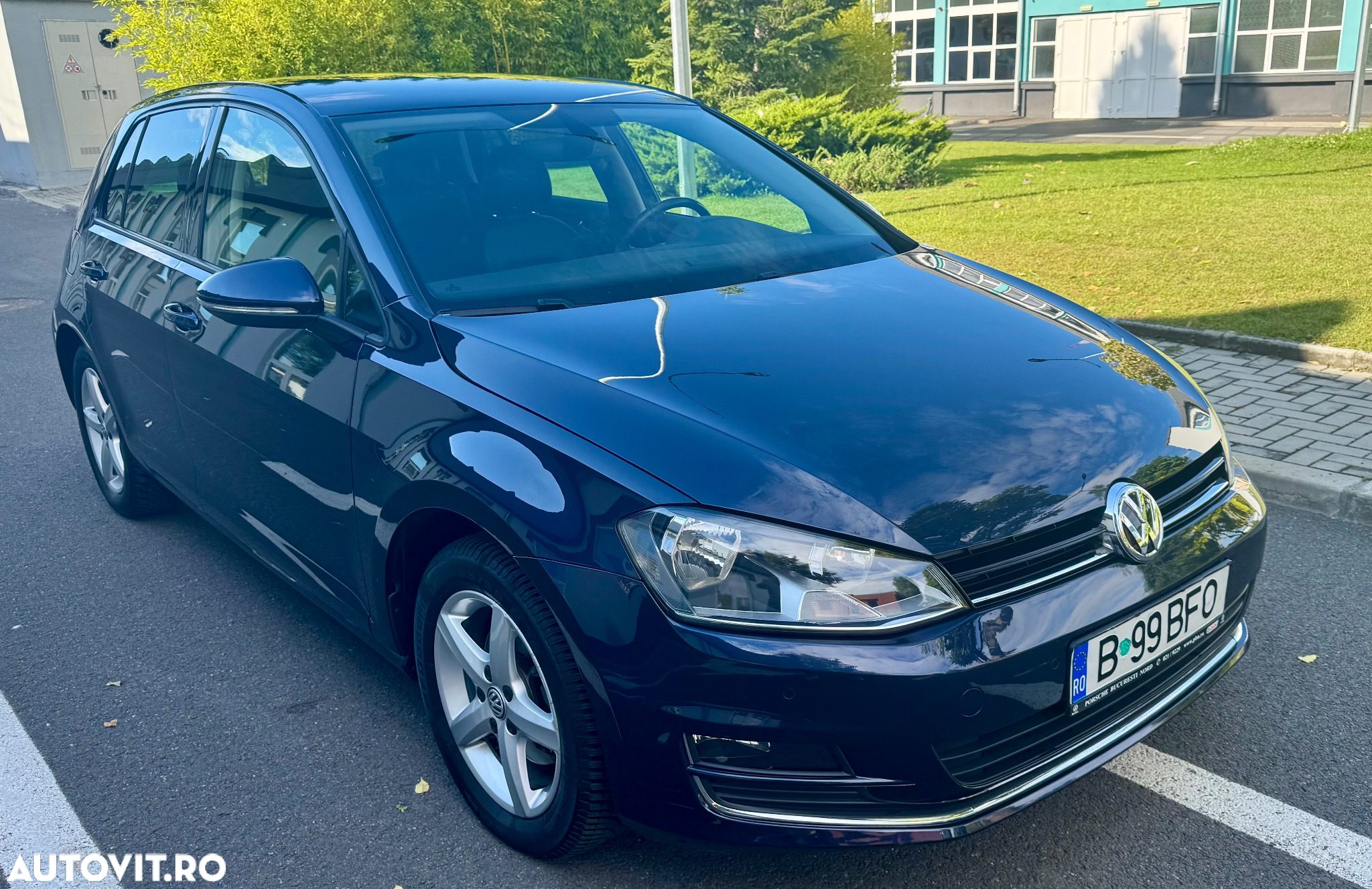 Volkswagen Golf Variant 1.6 TDI (BlueMotion Technology) DSG Trendline - 3