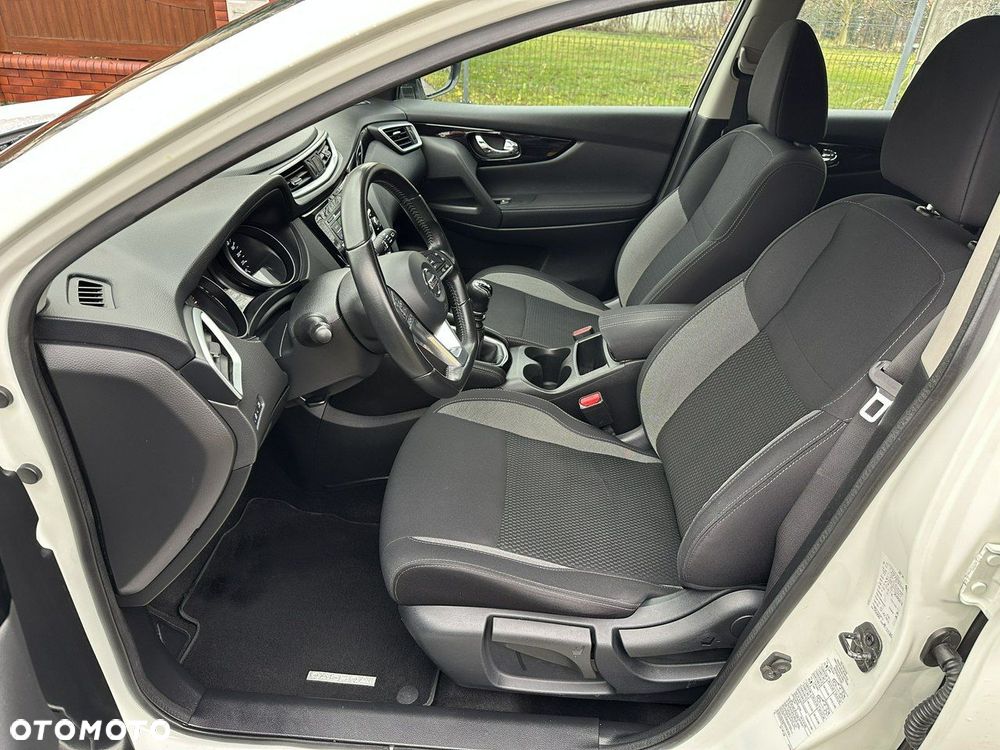 Nissan Qashqai - 15