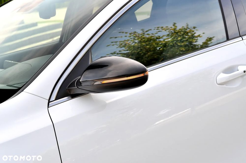 Kia XCeed 1.6 T-GDI OPF DCT7 PLATINUM - 12