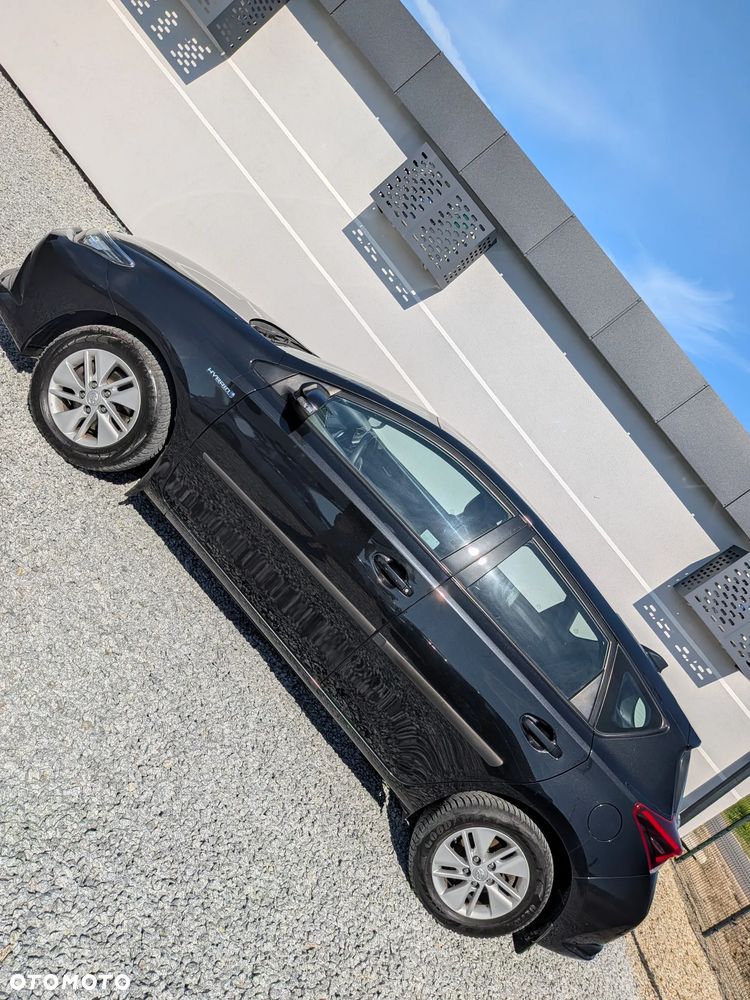 Toyota Auris Hybrid 135 Comfort - 6