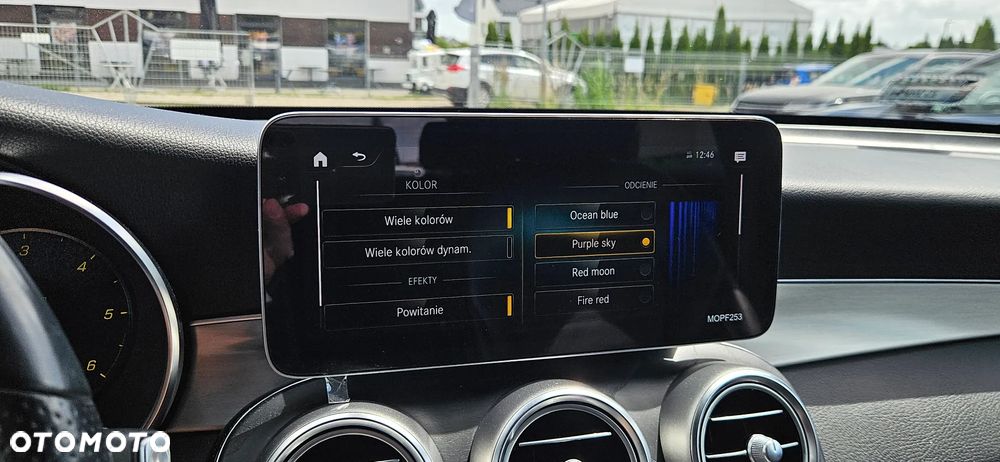 Mercedes-Benz GLC 220 d 4Matic 9G-TRONIC AMG Line - 34