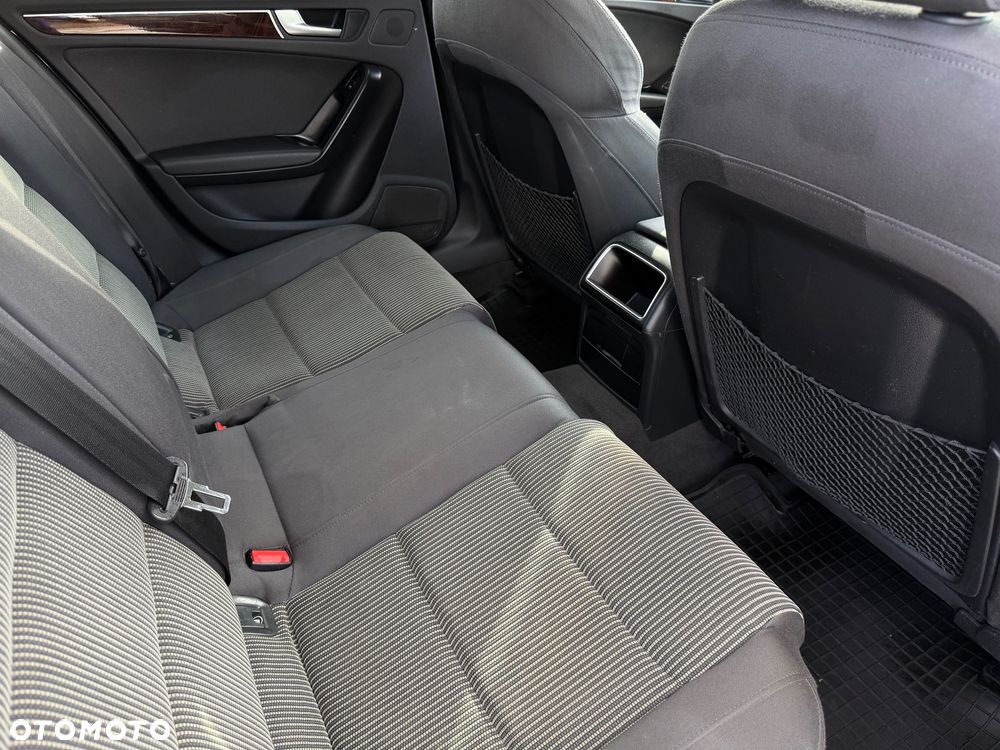 Audi A4 Avant 2.0 TDI DPF S line Sportpaket (plus) - 18