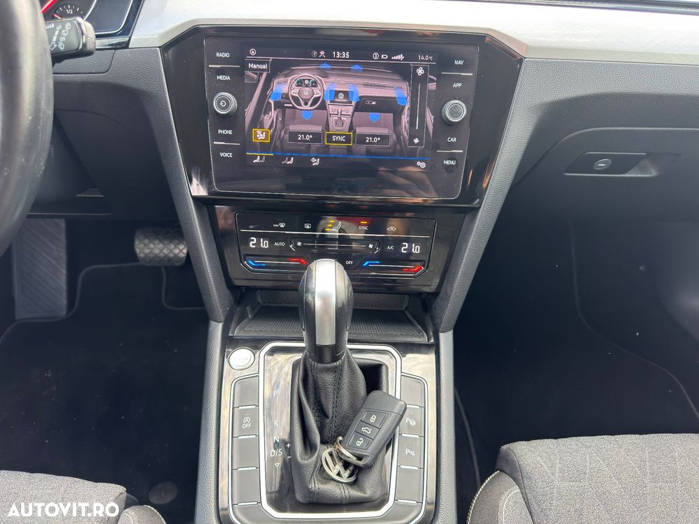 VOLKSWAGEN Passat 2022 — imagine 25