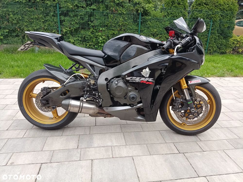 Honda CBR - 3