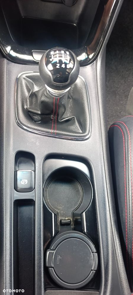 Kia Ceed 1.6 T-GDI GT L - 30