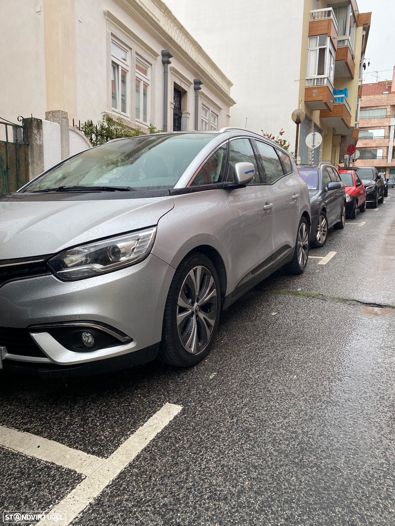 Renault Grand Scénic 1.5 dCi Bose Edition EDC SS - 11