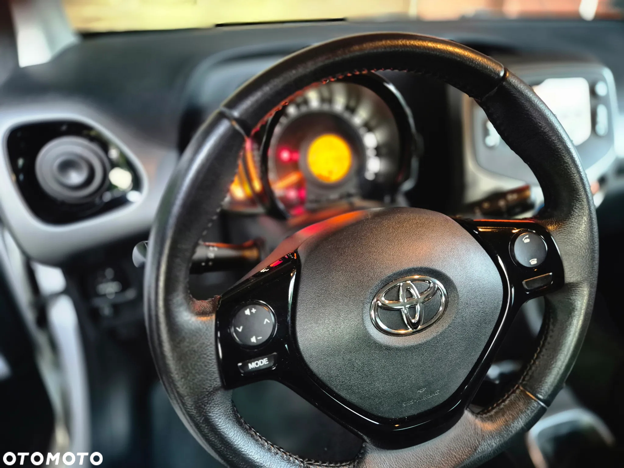 Toyota Aygo 1.0 VVT-i Black Edition - 26