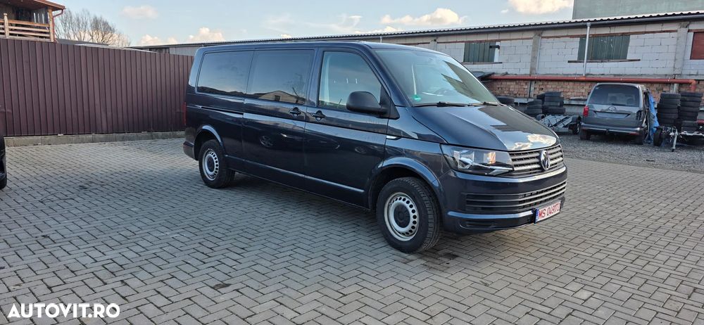 Volkswagen Transporter Caravelle DSG Lang Highline - 12