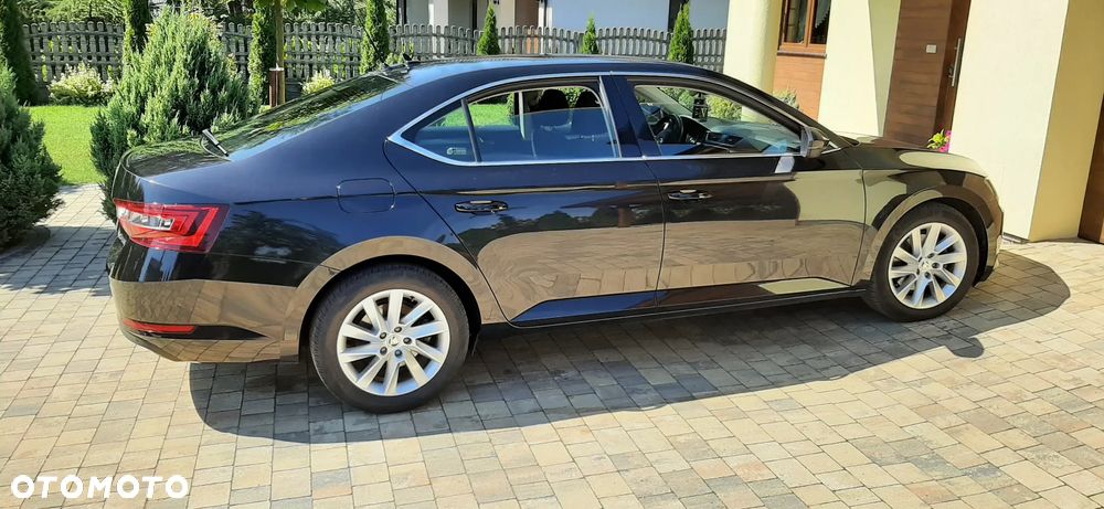Skoda Superb 2.0 TDI Style - 7