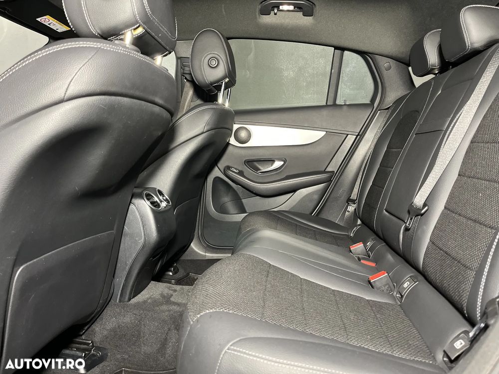 Mercedes-Benz GLC - 13