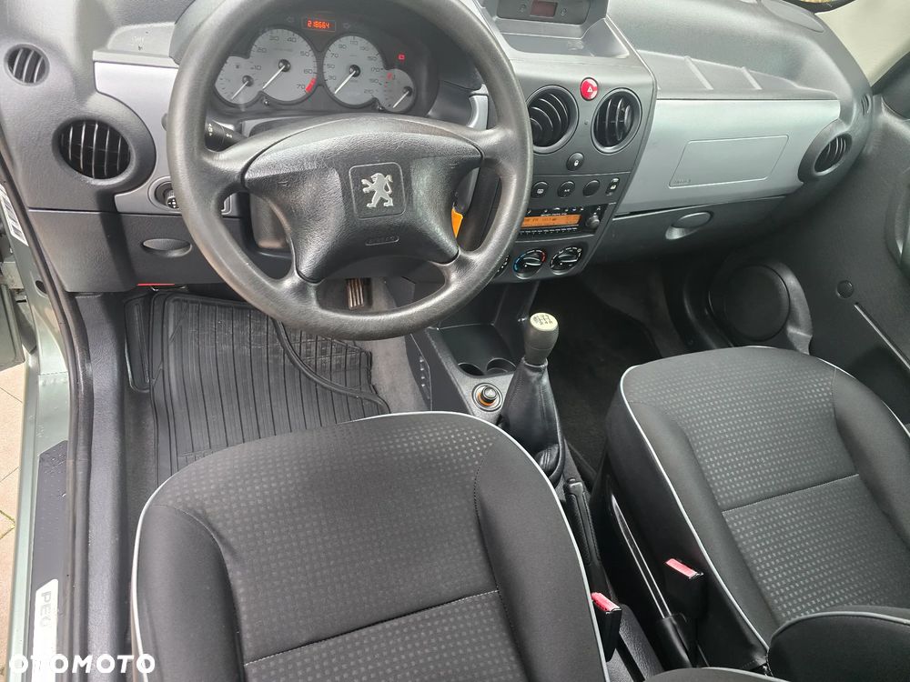 Peugeot Partner Kombi 110 Premium - 22