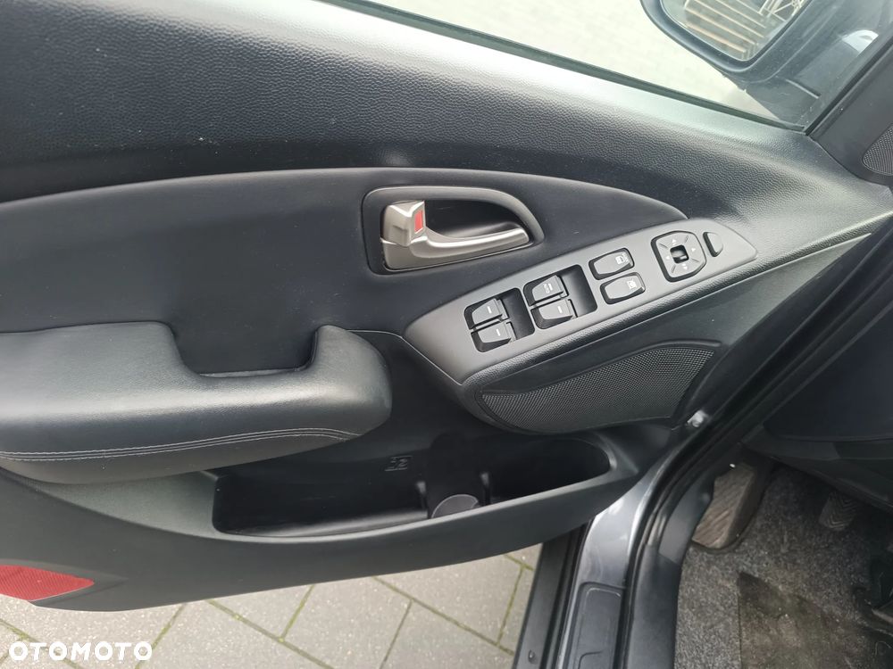 Hyundai ix35 2.0 2WD Style - 10