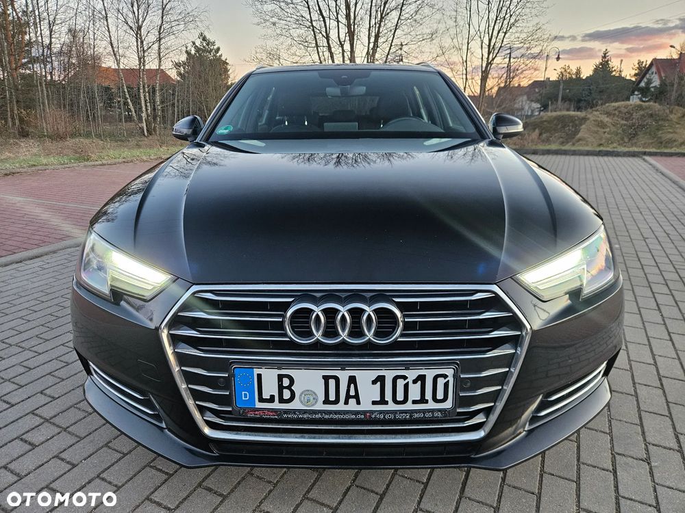 Audi A4 Avant 2.0 TDI ultra S tronic - 3