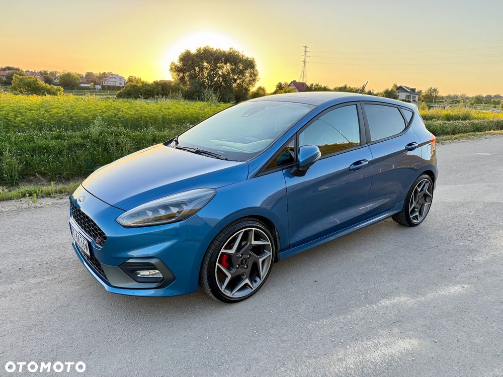 Ford Fiesta - 3