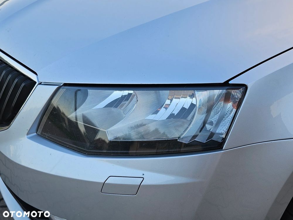 Skoda Octavia 2.0 TDI Ambition - 17
