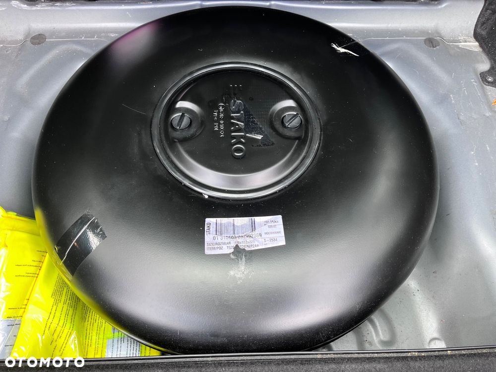 Kia Ceed 1.6 L - 2