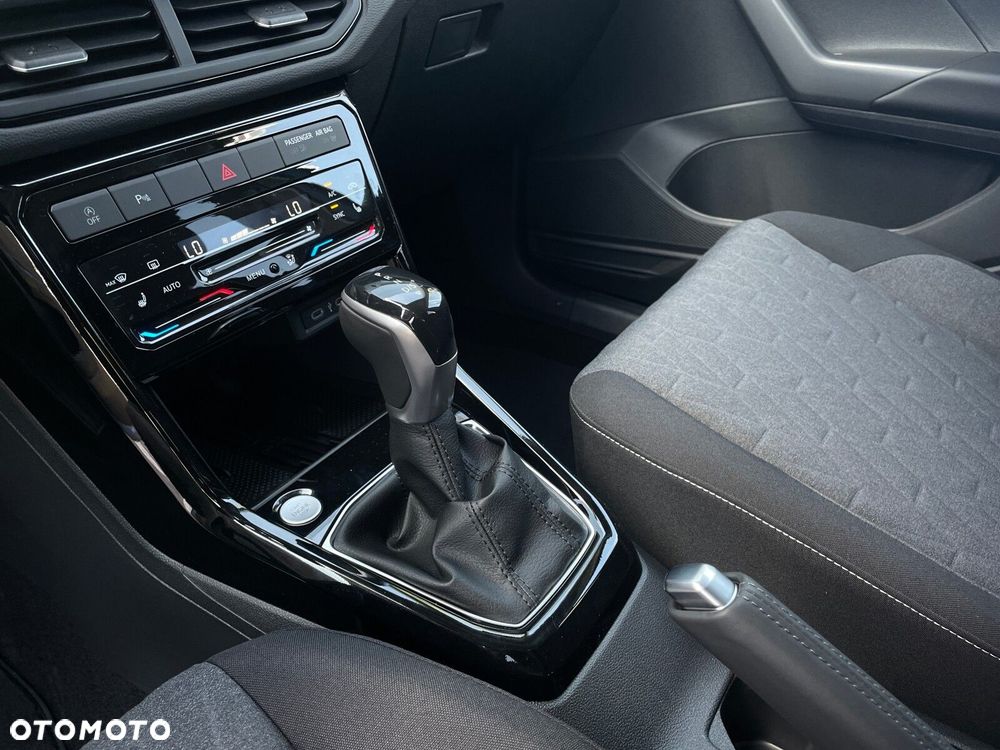 Volkswagen T-Cross 1.0 TSI Life Plus DSG - 25