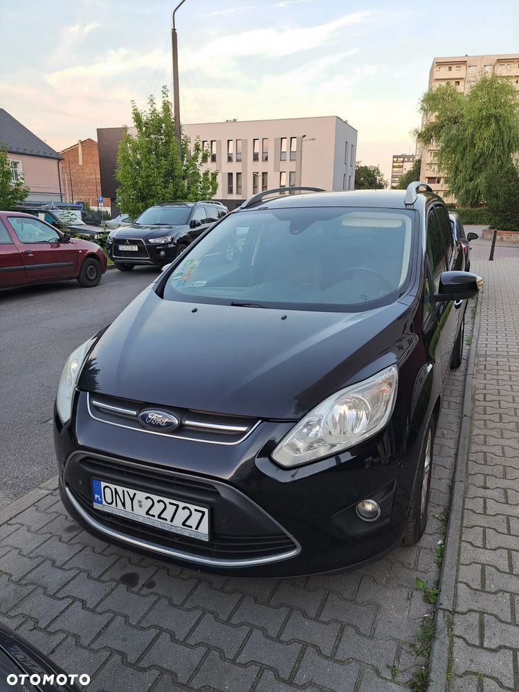Ford Grand C-MAX - 1
