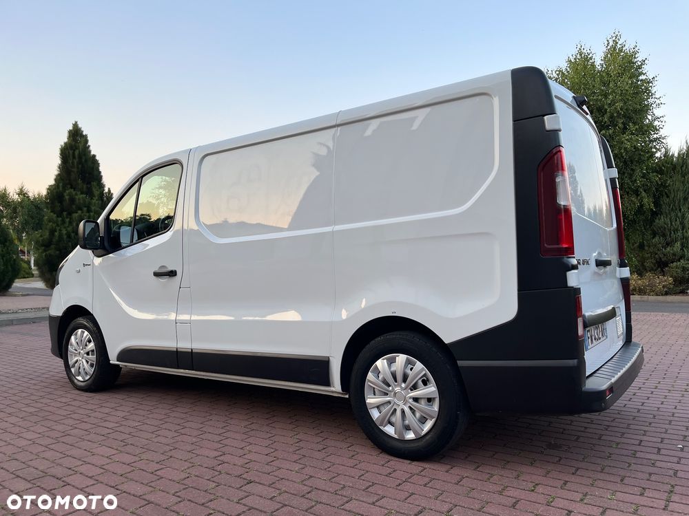 Renault Trafic - 2
