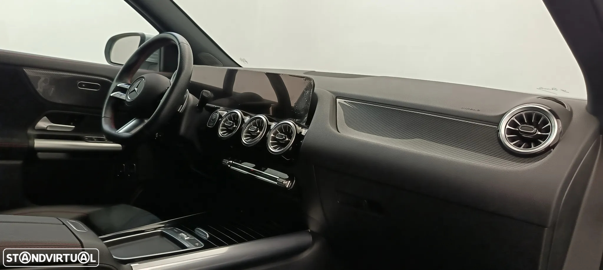 Mercedes-Benz GLA 250 e AMG Line - 21