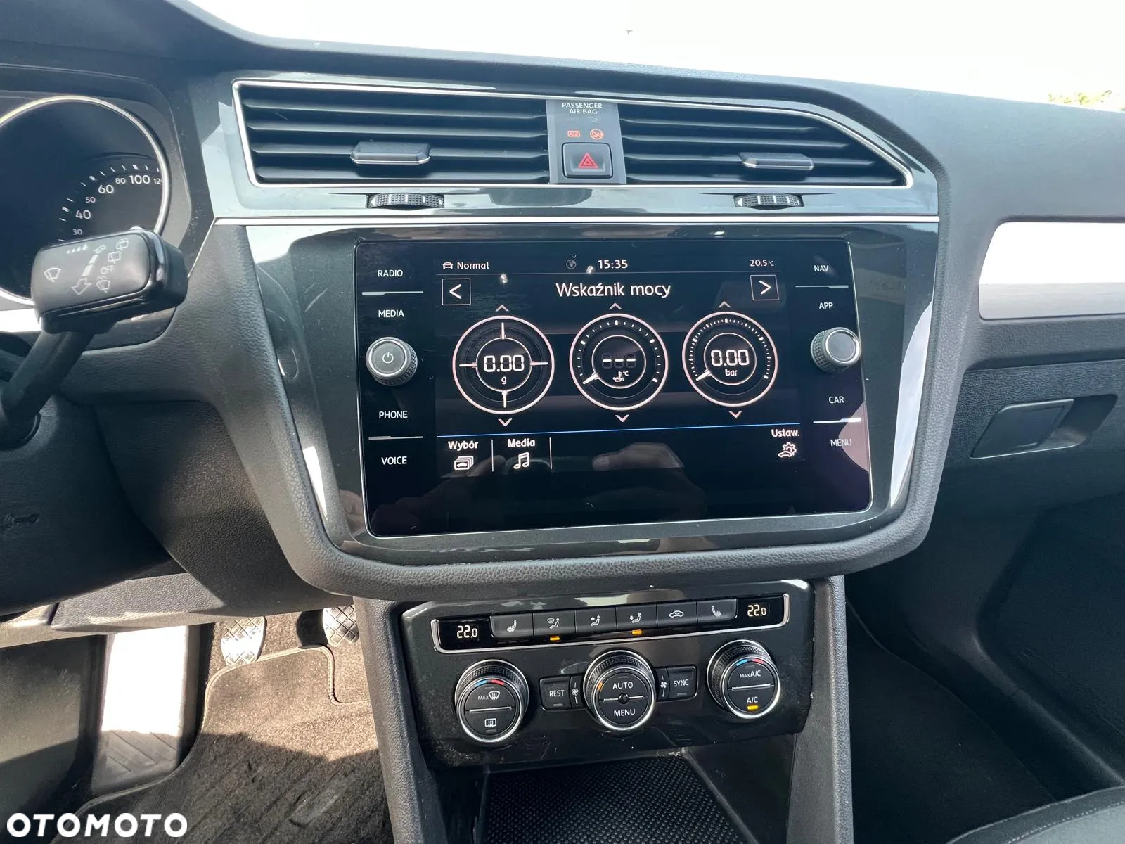 Volkswagen Tiguan - 27